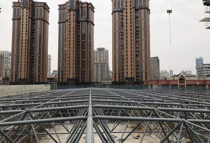孟州螺栓球网架结构